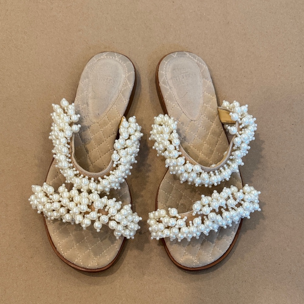 Alexandre Birman Cream Pearl Sandals